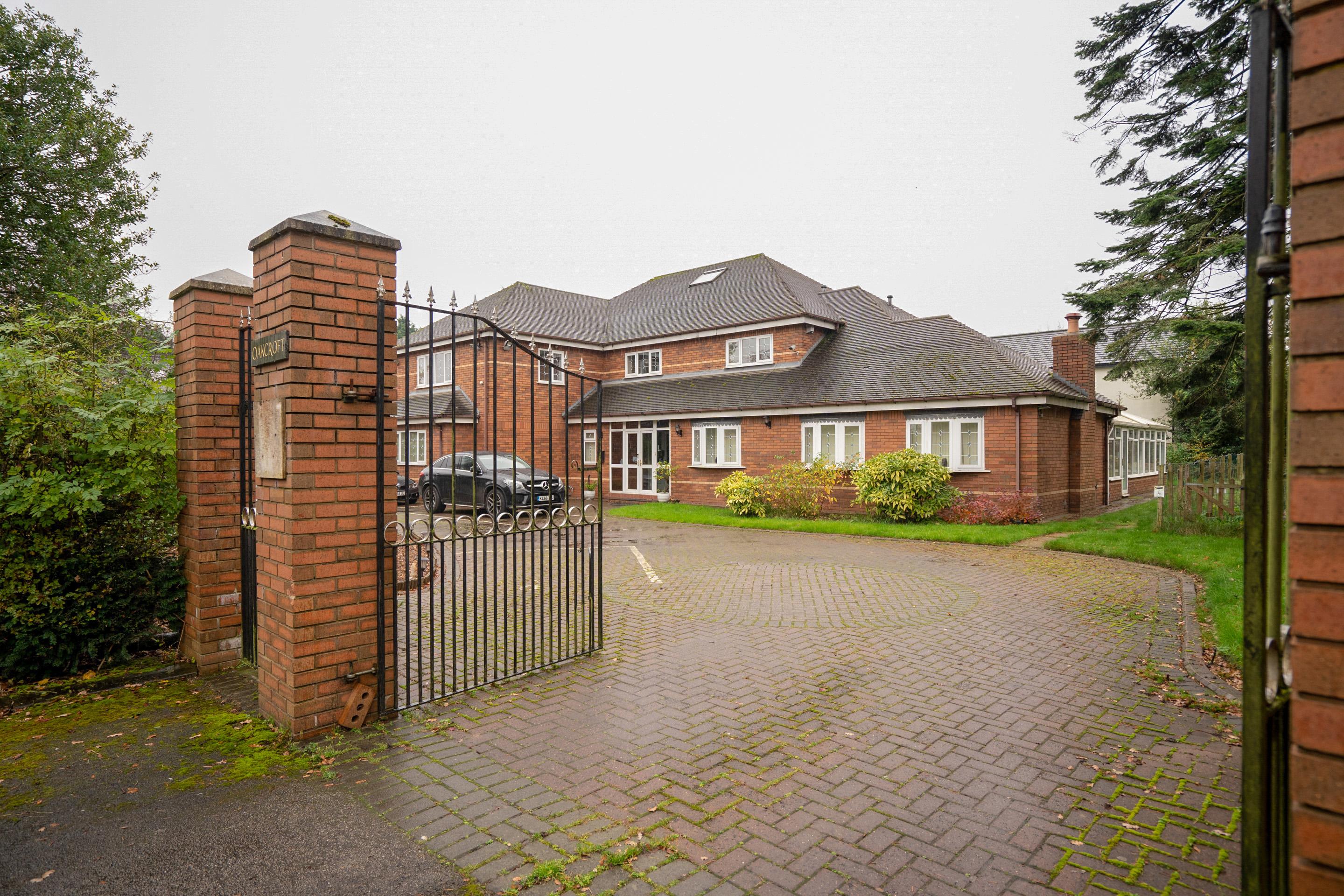 Oyo Oakcroft Guest House Manchester Airport Ringway Exterior foto